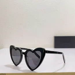 Heart Sunglasses أصلية عالية الجودة مصمم نظارة شمسية للرجال الشهيرة الكلاسيكية الكلاسيكية Retro Womens Glasses Luxury Eyeglass Fashion SL181 Sunglass