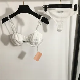 Brevi reggiseni da donna con fila set sexy push up mutande designer di lusso donna set di lingerie lettera bianca bianca bianca vuota bianca biancheria intima