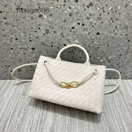 Women Bag East/West Designer Elegante 2024 Spalla Cowhide in pelle in pelle Crossbody Borse Venata andiamo Borse Single Are Arm Lady Bottgas Brand Totes Woven 7Cai