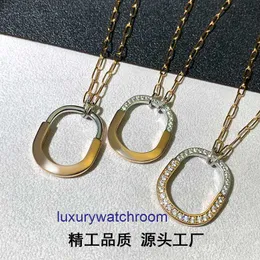 豪華なTiifeniyデザイナーペンダントネックレスvゴールドTホームハイエディション新製品Seiko Ushaped Locked Diamonds Necklace Three Color Personalized Fashion Loop in