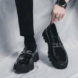 Czarne mokasyny Patentowe buty skórzane zielone oddychanie slipon solidny swobodny ręcznie robiony rozmiar 3845 240417