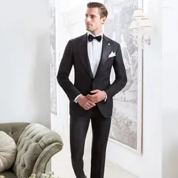 Męskie garnitury szczupli czarni dżentelmeni Pełni 2 -częściowe spodnie kurtki ślub blezer eleganckie stroje Terno ropa hombre