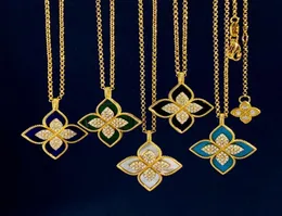 RC Italy Brand Clover Designer Pendant Halsband Rhombic Four Leaf Shining Diamond Crystal 18K Gold Sweet Flower Turquoise Elegant7965406