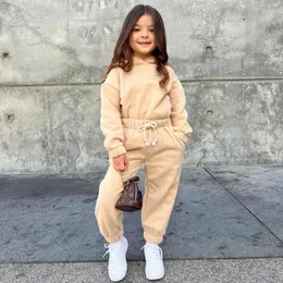 의류 세트 Autumnn Winter Kids Sports Suit Girls Hooded Solid Sweatshirt Tops Sweat Pants Children 's Tracksuit