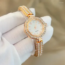 Wristwatches Women's Watch Brand Full Sky Star مجموعة Diamond Light Bracelet Crown Crowd Crocl Reloj V132