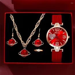 Нарученные часы 5pcs set uxury Quartz Quartz Watch Heart Crystal Dial Watch Ladies Fashion Dress Pu