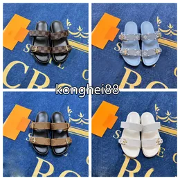 Designer Sandalen Frauen Bom Dia Fashion Cowhide gedruckt Strandschuhe Männer Sommer lässige Folien flache Maultierschuhe Klassische Buchstaben Lederpaar Pantoffeln