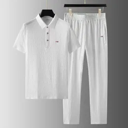 Yaz Mens Klasik Moda Düz Renk Kısa Kollu Gömlek Pantolon İki Parçalı Set Erkek Sıradan Gevşek Spor Takım 240410