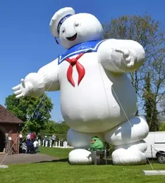 Dış mekan reklamı için Blower Cadılar Bayramı Dekorasyon Hayaletbuster Modeli ile Puft Şişirilebilir Marshmallow Man 10mh (33ft)