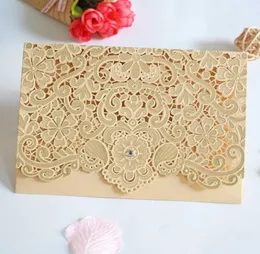 1PCS Gold Red White Laser Cut Cut Wedding Invitations Karta Elegancka koronkowa przychylność kopert Dekoracja przyjęcia 539117