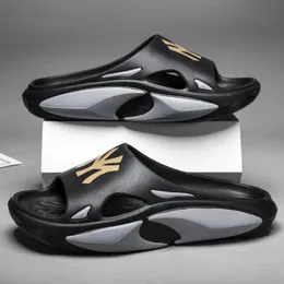 Летние кроссовки Slipper Men Men Bloin Platform Slides Soft Eva Unisex Sports Sandals Casual Beach Shoes Dropship 240415