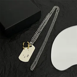 Женщина подвесная ожерелья 2023 Последние колье Cclies Gold Chokers Luxury Designer Jewelry Women Men Classics C Logo Pearl Sweater Chain 3256