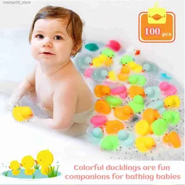 Sand Play Water Fun Fun 24/12/36/72 Pacchi di giocattoli da bagno per anatre in gomma multi-colore Duckling colorati Q240426