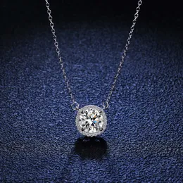 Sterling Sier S925 펜던트 1 Moissanite Necklace Womens Fashion Luxury Round Package Sier Pendant Collar Chain