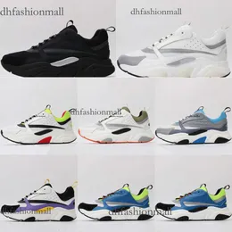 Design Sneakers Sapatos Sapatos casuais moda masculina e feminina Running Lace-up Sports Sports Designer respirável Tenis Chaussure femme homme