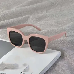 Luxus Sonnenbrille für Frauen Oval Designer Sonnenbrille für Männer, die Mode adumbral Strand Sonnenbrille Goggle 9 Farben 2024 0042