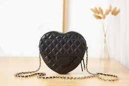 Designer luxury fashion shoulder bag Love bag double open zipper closed