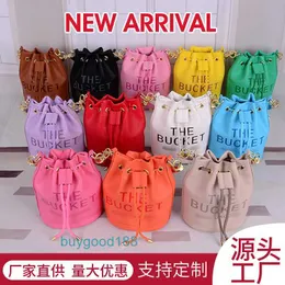 럭셔리 디자이너 Miozj Bucket Bag One Shoulder Women New Trend Lady Urban Popular Simple Letter Messenger