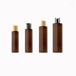 Bottiglie di stoccaggio 30pcs 100 ml 150 ml 200 ml 250 ml Disco vuoto Cap top bottiglia in plastica marrone Pierta di viaggio per la bottiglia di plastica per shampoo Doccia gel