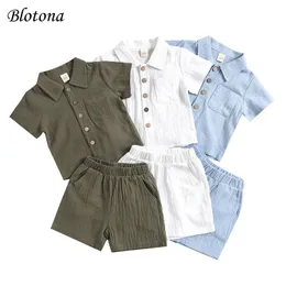 Blotona 2st Little Boys Outfit Toddlers Summer Solid Color Lapel Kort ärm Single-breasted Shirt Topps Elastic midjeshorts 240418