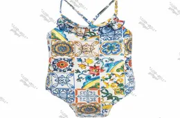 Fashion Flowers Swimwear Hipster High Quality Girl039s Designer Onepieces Swimsuits Outdoor Kids Luxury Fabric Children Wear P2924911