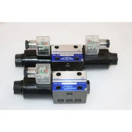 Valvola di solenoide idraulica WE-02G-3C2-A2-30 WE-2B2-02G-A2-30 WE-2D2A-02G-A2-30