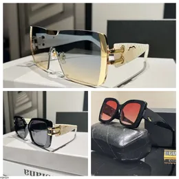 2023 Solglasögon Män och kvinnor klassiska stora ramsolglas för kvinnliga trendiga utomhusglasögon nyanser UV400 Solglasögon UV -skydd 8416