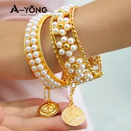 Ayong elegante pérolas de braceletes de ouro 21k Balão de luxo de ouro 21k Bangle de joalheria de partidos muçulmanos turcos do Oriente Médio Presentes 240415