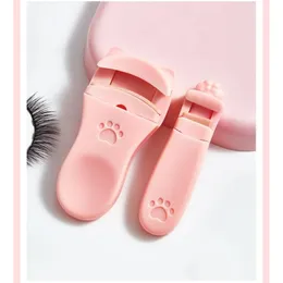 New plastic mini portable Eyelash Curler Eye Lashes Tool Exquisite Sturdy Cat Design Fake Lashes Clip for Girl Makeup Tool