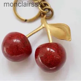 Schlüsselbundkristall Kirschstil rot Farbe Frauen Mädchen Bag Auto Anhänger Modezubehör Obst Handtasche Dekor HN2B