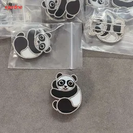 Gold plattierte Brosche Stifte süße Panda Broschen Chinesische Stil Diamant eingelegtes Tierschmuck Geschenk für alle