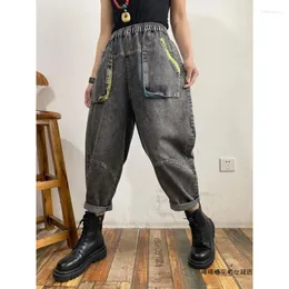 Frauen Jeans 2024 Spring Arts Style Frauen elastische Taille Vintage Black Lose Casual Doppelpockt Cotton Denim Harem Pants V911