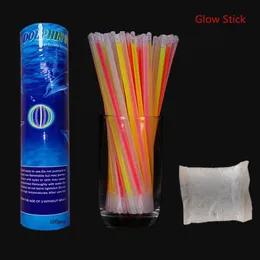 50/100/200st Neon Lights Stick Concert Birthday Party Props Fluorescerande Luminous Light Armets Färgglada glödpinnar 240422