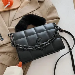 Bag Winter Crossbody for Women 2024 Modedesigner Square Faux Pelzgriff Kettenhandtaschen elegante Lady Pu Leder Schulter