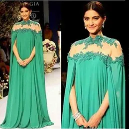 2020 Emerald Green Dubai Vality Dresses Backless Chiffon Maxi Abric Dresses Walk Evening Plus Size Party Party Gown5924948