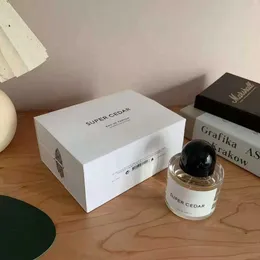 Toptan Vücut Makyaj 100ml Parfüm Eau De Parfum Sprey Cam Şişe Blanche Süper Ceder Çingene Su Kalitesi