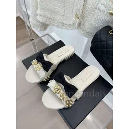 Most Beautiful Slippers Mules Rich Slippers Black Pearl Diamond Buckle Slides Sandals Sandals Tamanho mais bonito 35-41