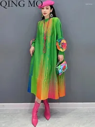 Lässige Kleider Qing MO 2024 Frühling Herbst Grüne Blau Faltenkleid Frauen bunte blühende dreidimensionale Blume Elegant ZXF4995