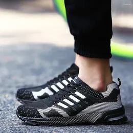 Running Shoes 36-45 EUR Couples Super Light Anti-slip Lovers Sneakers Breath Mesh Lining Outdoor Sports Sweet Gift