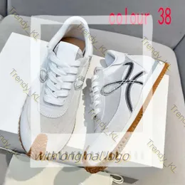 Мужчины и женщины Loewew Bag Shoes Designer Casual Casual Shoes Новая кожаная кружевная кроссовка Lady Platform Traners Trainers Thick Soled Gym Кроссы Большой размер 36-44 844