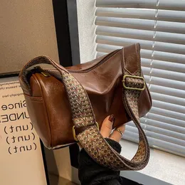 Vintage PU Deri Boston Kadınlar Küçük Çanta ve Çanta Moda Tasarımcısı Crossbody Bag Kadın Gündelik Seyahat Yastığı Omuz Çantası