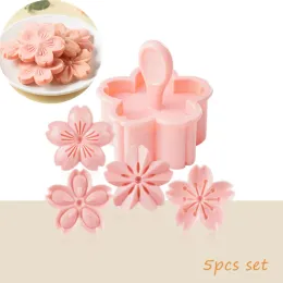 Moulds 5pcs/set Sakura Cookies Mold Cherry Blossom Pink Biscuit Fondant Mold Cranberry Cookies Flower Shape Press Flower Baking Cutters