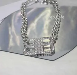 مصممي الأزياء BB Netclace Cuban Link Chain Netlace Double Lettern Netlace مع الماس للرجال والنساء