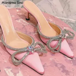 Pantofole rosa sexy sexy baotou mezzo fiocrro