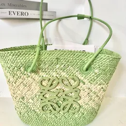 French woven bag holiday new bag women's shoulder 2024 large-capacity portable basket straw Tote1