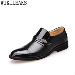 Dress Shoes Loafers Men Leather Business Formal Coiffeur Plus Size Classic Slip Ayakkabi Erkek
