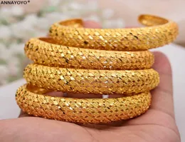 Annayoyo 4 Pieceslot Dubai Bangle Women Etiopiska guldfärgarmband Mellanöstern Bröllopsmycken Afrikanska ornament4153360