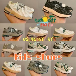 1906R Kids Running Shoes boys girls 1906s Sneakers White Red Silver Metallic Blue Sea Salt Marblehead Runner Downtown Children Trainers Size 9C-4Y 5Y 35QK#