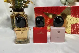 2020 بيع العطور الجديدة المفضلة Threepiece Suit 3pcs مجموعة العطور 30ml3 عطر نساء عالية الرائحة جيدة الرائحة بسرعة 5913131