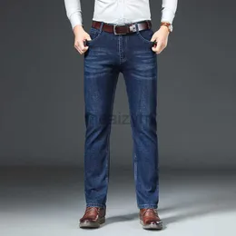 Jesienne dżinsy męskie Nowe dżinsy męskie do męskiego biznesu w średnim wieku sprężyste małe proste rurka niebieskie dżinsy duże rozmiary spodni plus size